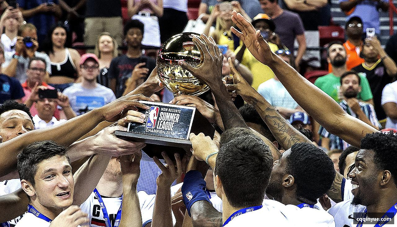 今年会jinnianhui📺 高清直播，零延迟体验！每一个进球，都让你心跳加速⚽